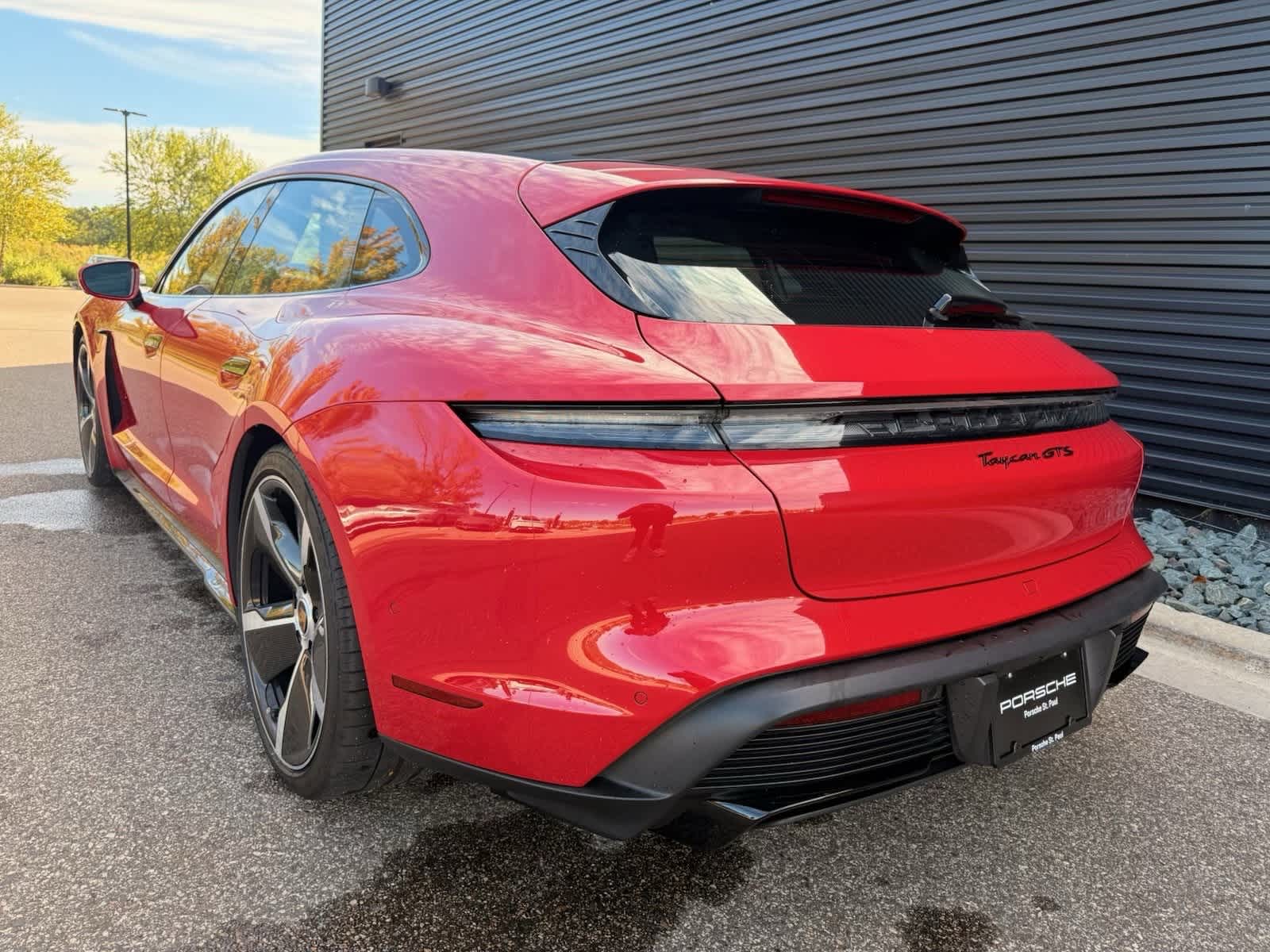 Thumbnail: 2023 Porsche Taycan - 5