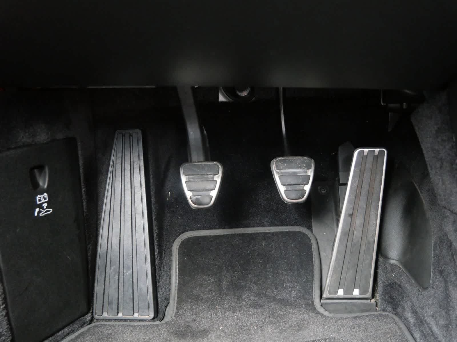 Thumbnail: 2008 Porsche 911 - 22