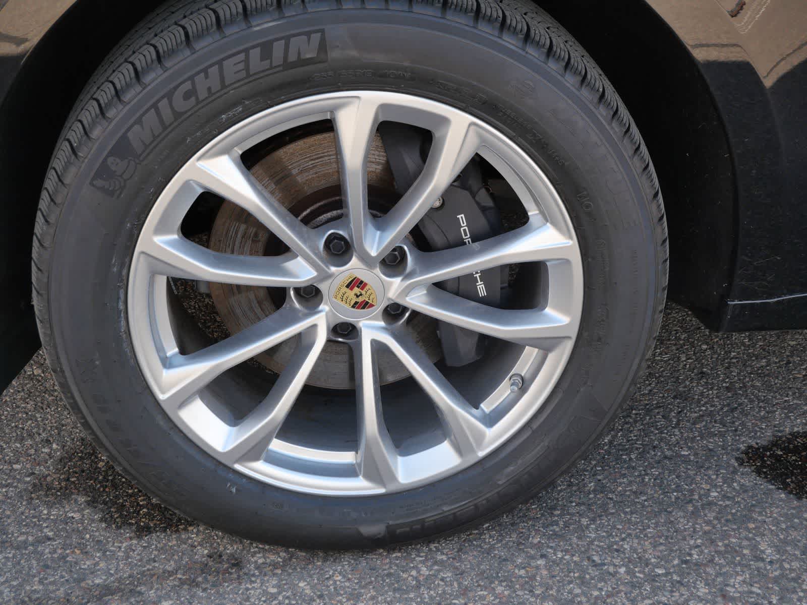 Thumbnail: 2024 Porsche Macan - 7