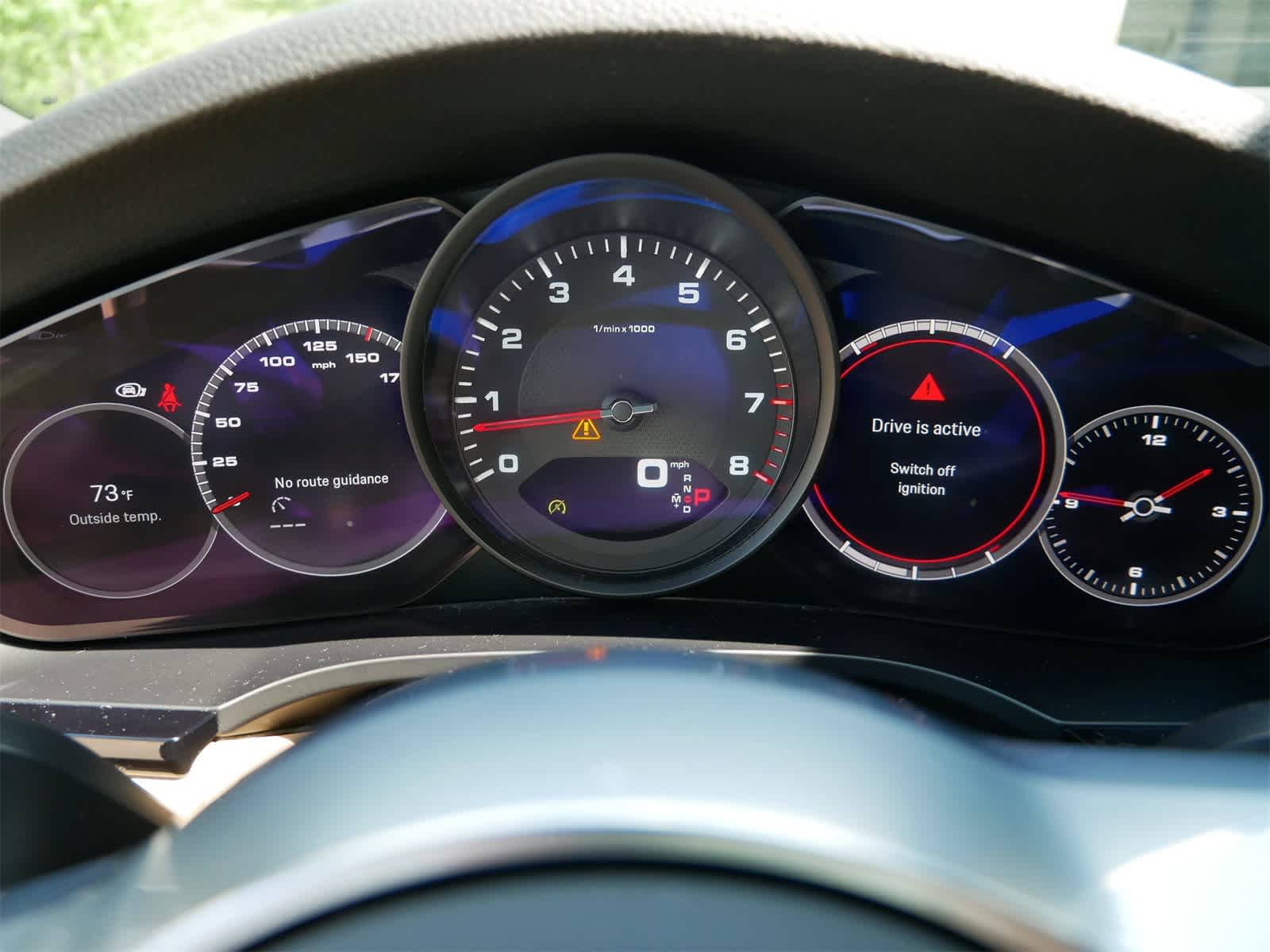 2022 Porsche Cayenne Base 16