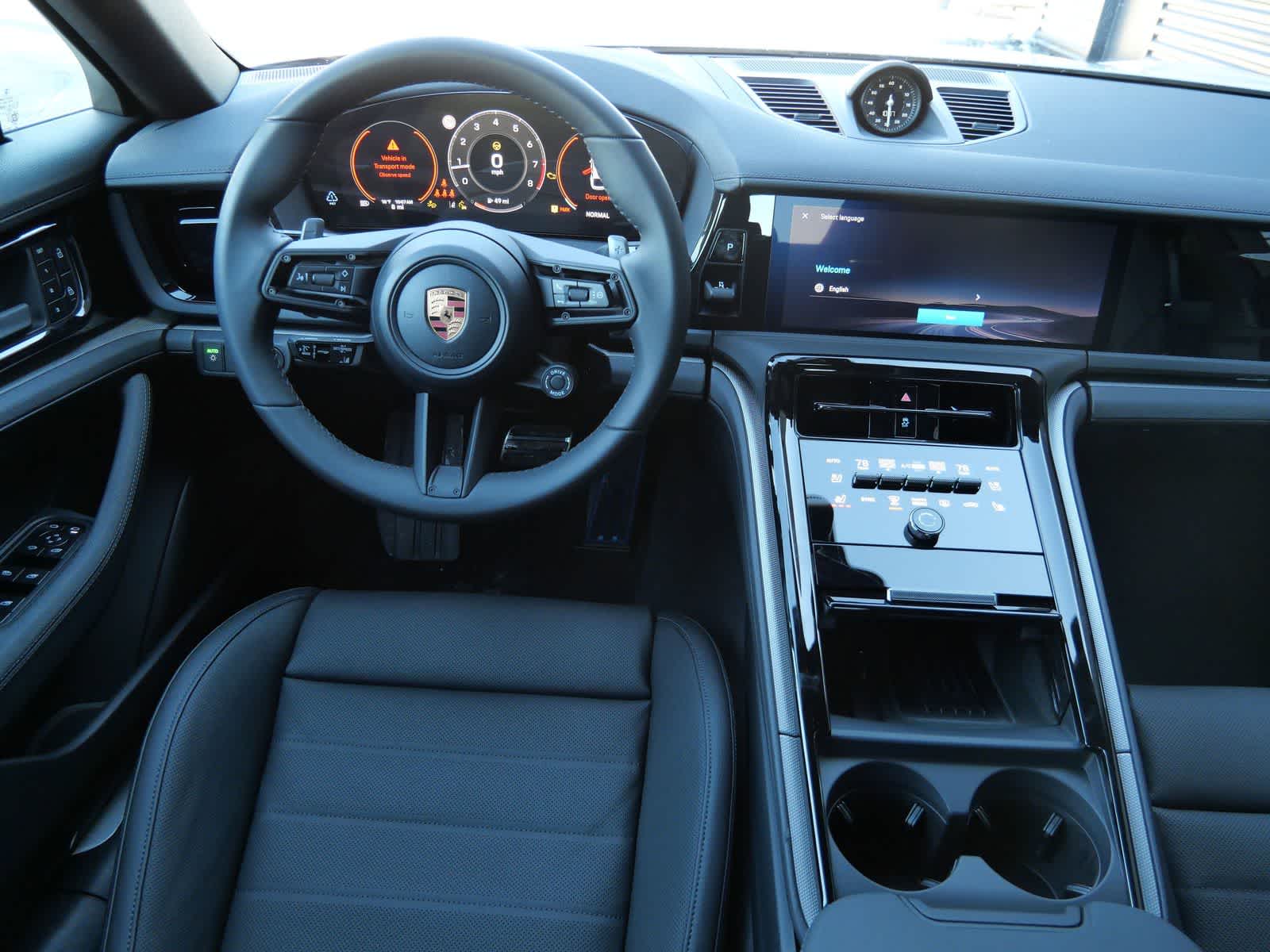 Thumbnail: 2026 Porsche Panamera - 14