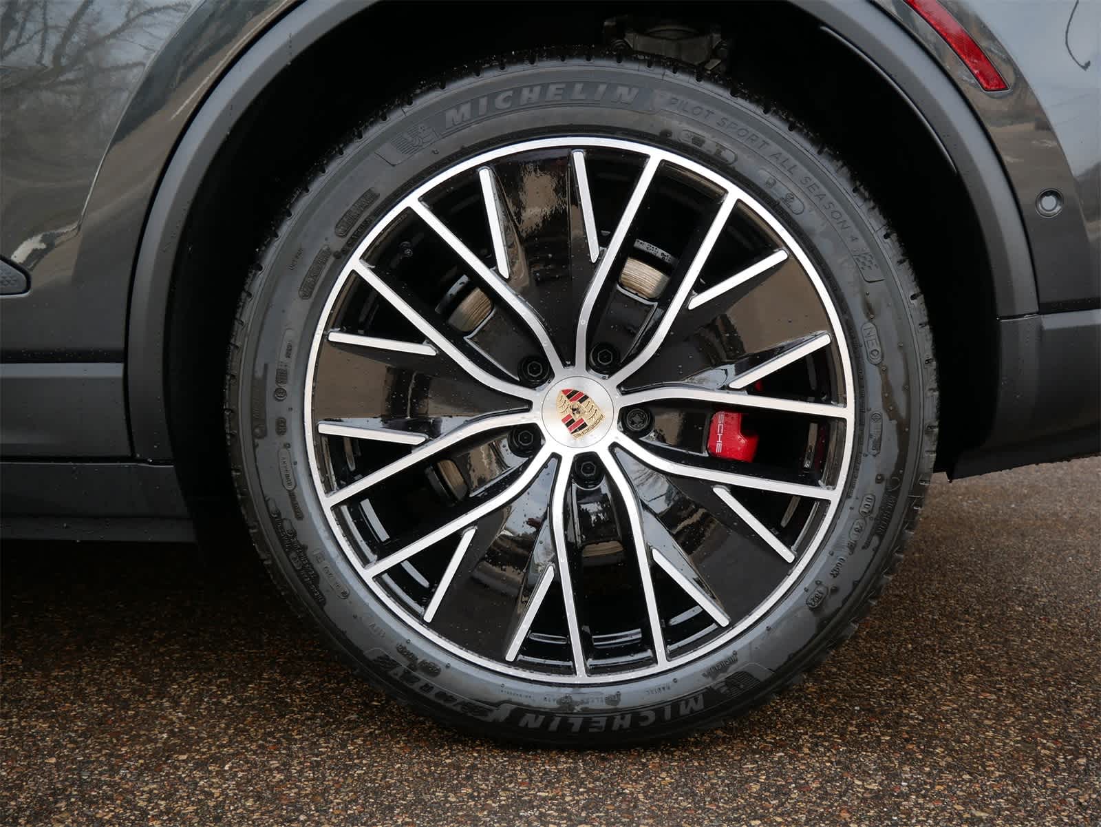 Thumbnail: 2025 Porsche Macan - 8