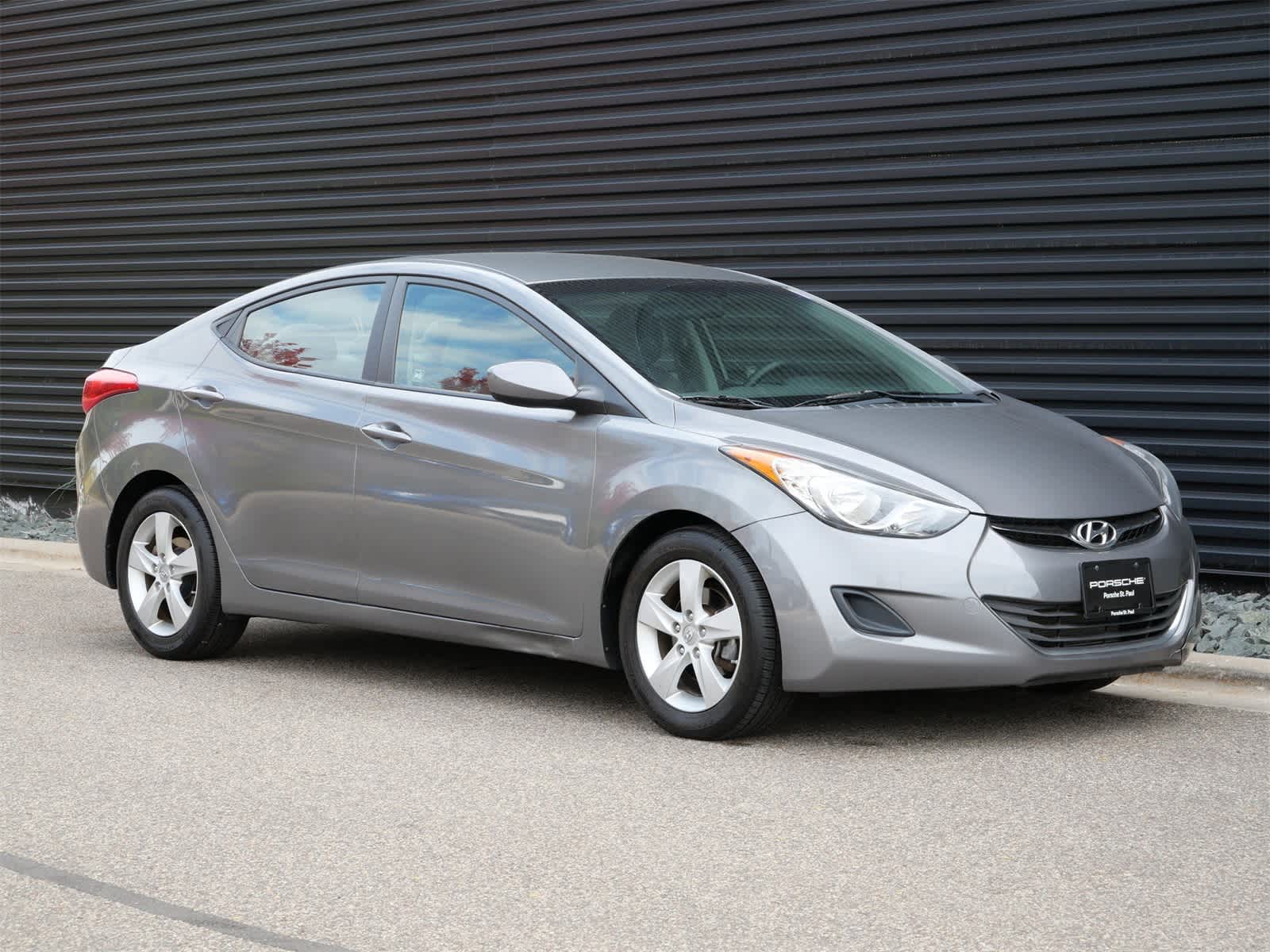 Thumbnail: 2013 Hyundai Elantra - 26