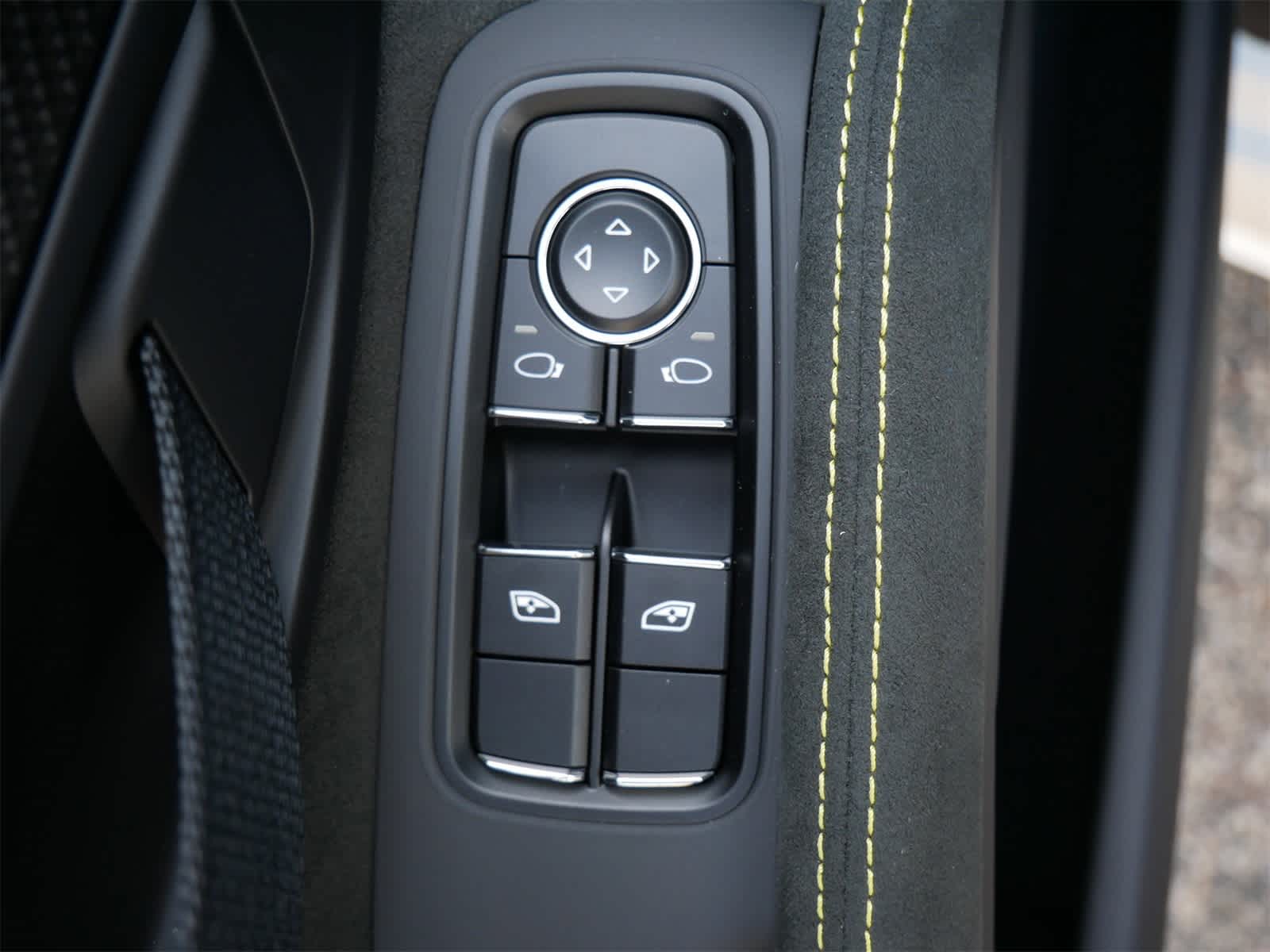 Thumbnail: 2025 Porsche  - 7