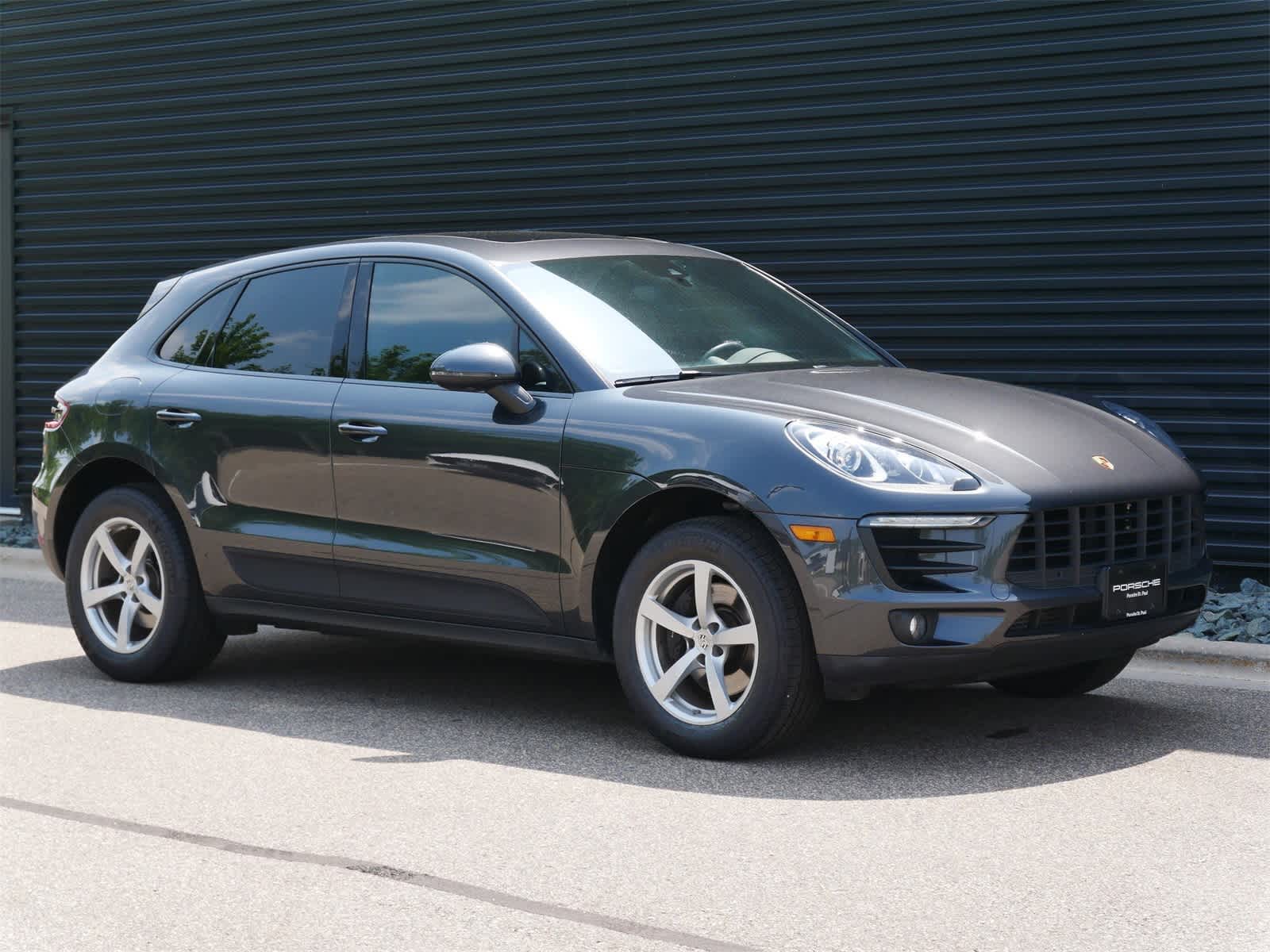 Thumbnail: 2018 Porsche Macan - 20