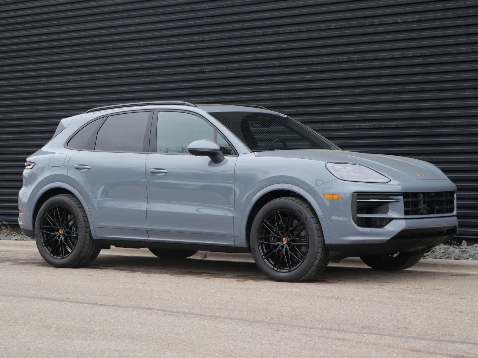 Thumbnail: 2026 Porsche Cayenne - 28
