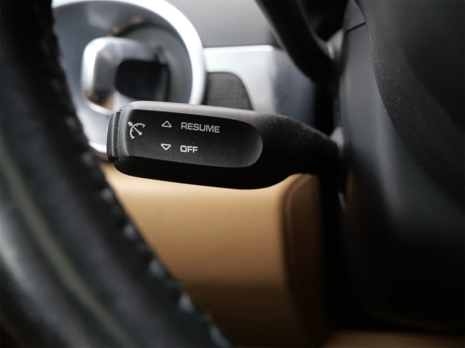 Thumbnail: 2014 Porsche Cayenne - 17