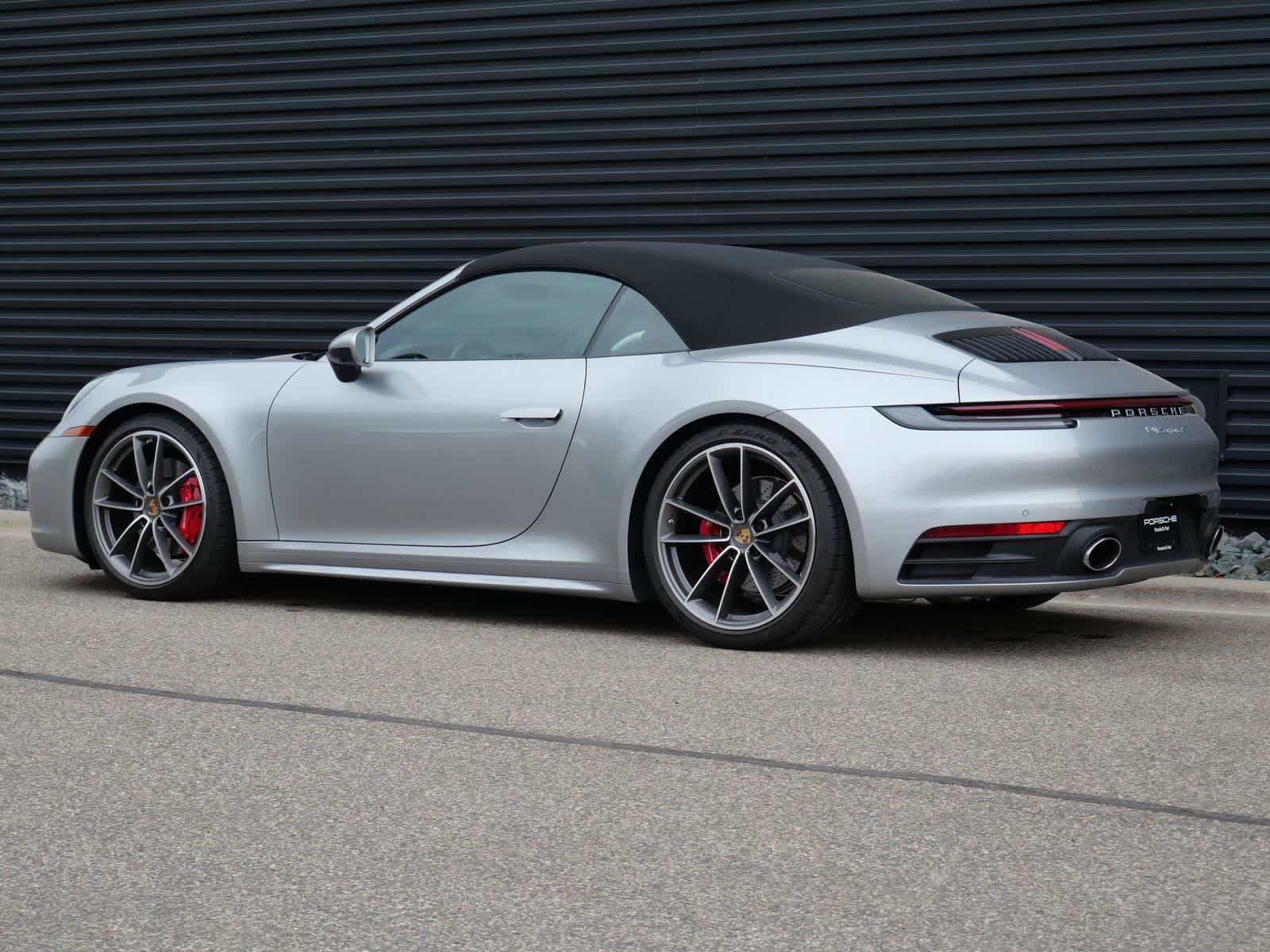 Thumbnail: 2023 Porsche 911 - 3