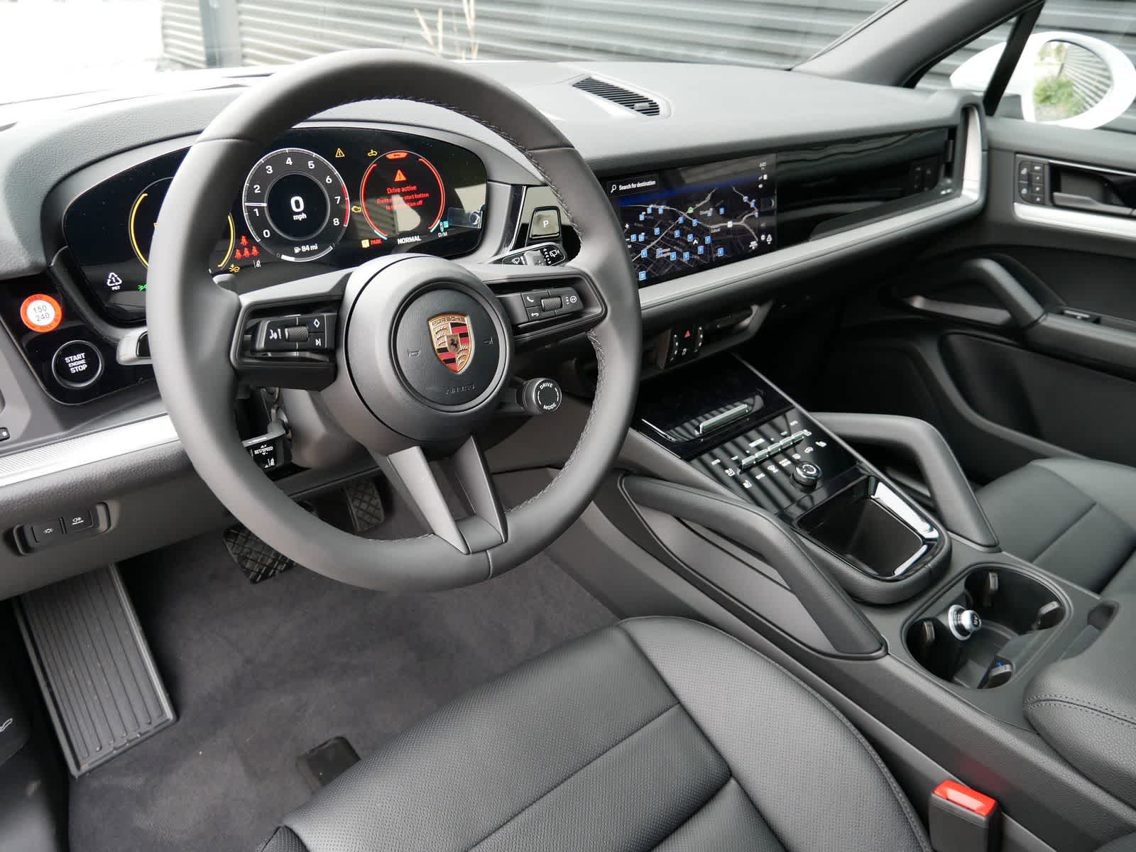 Thumbnail: 2026 Porsche Cayenne - 4