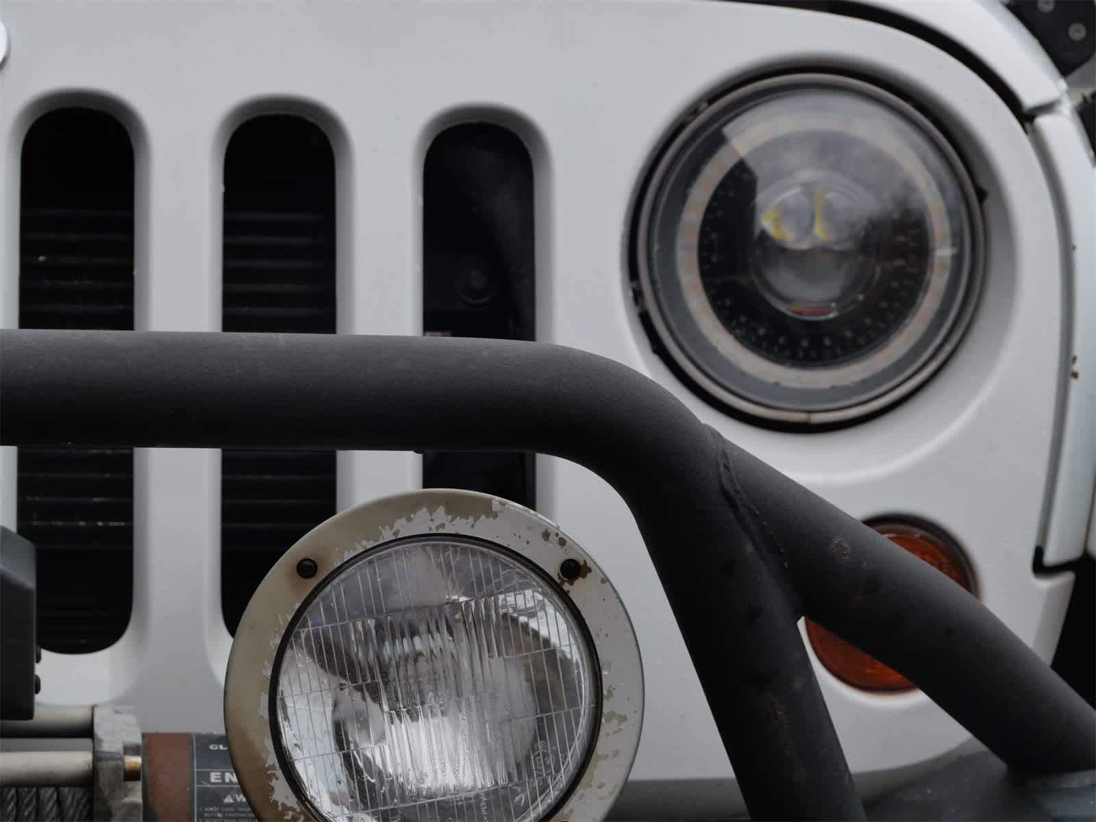 Thumbnail: 2012 Jeep Wrangler - 6