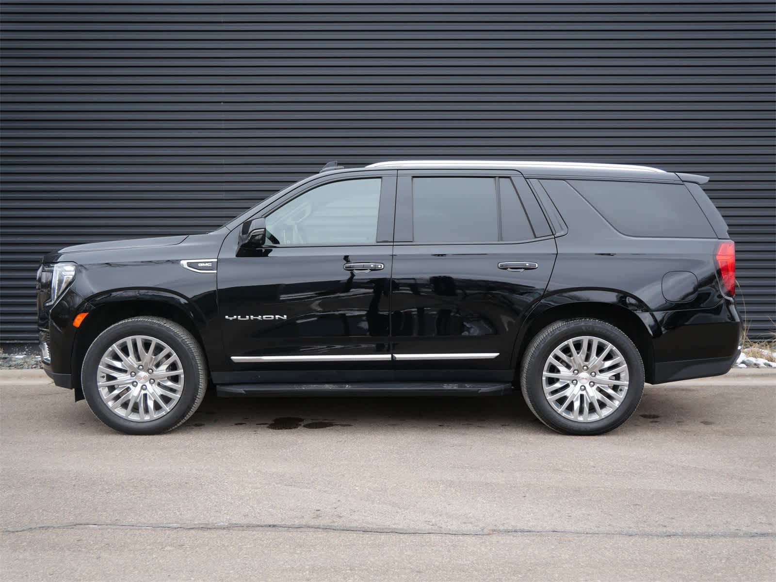 Thumbnail: 2022 GMC Yukon - 2