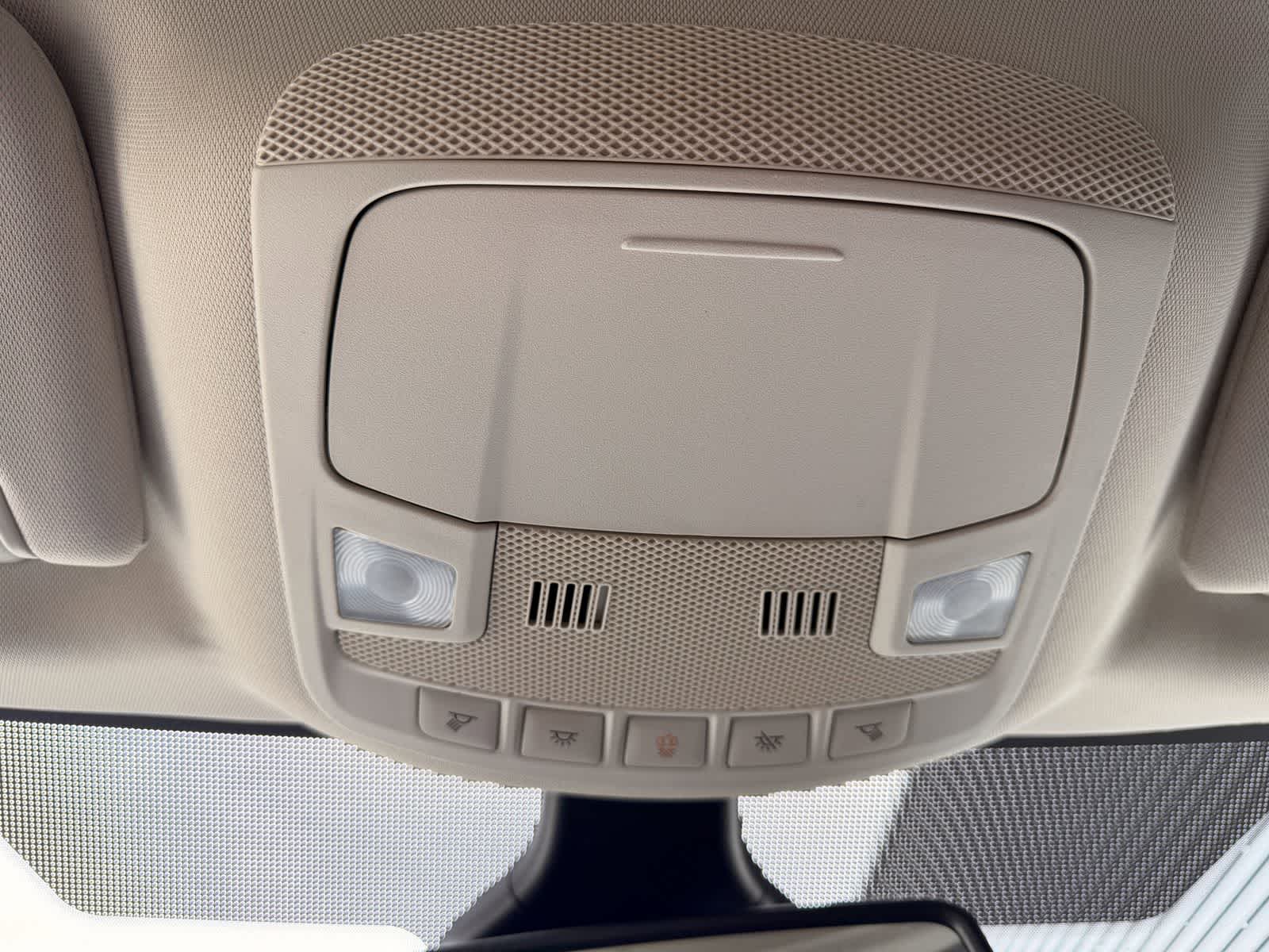 Thumbnail: 2023 Ford Edge - 14