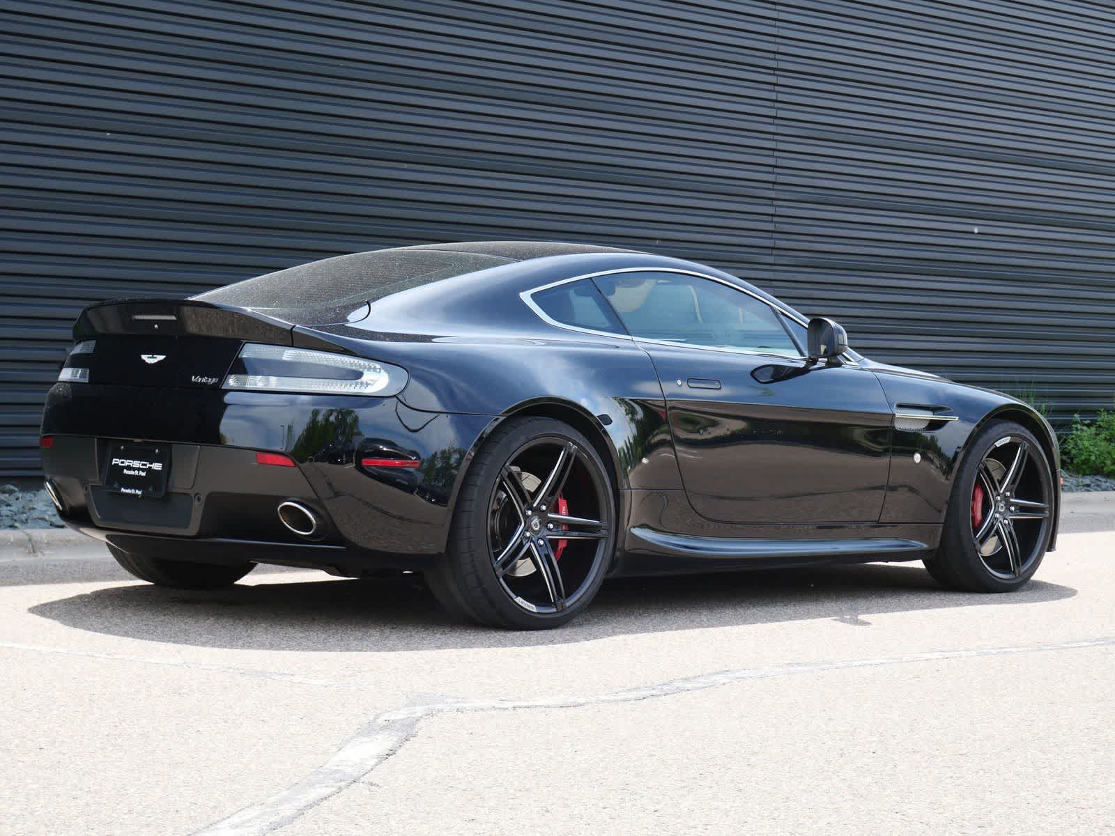 Thumbnail: 2012 Aston Martin Vantage - 26