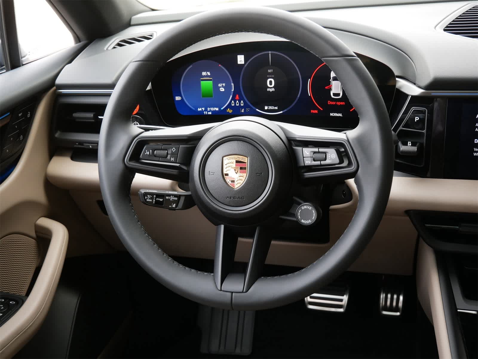 Thumbnail: 2025 Porsche Macan - 12