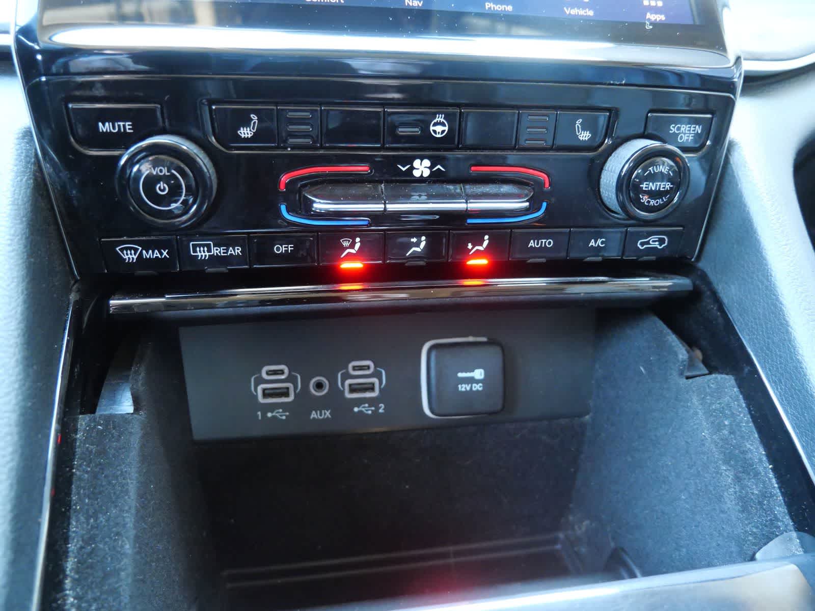 Thumbnail: 2021 Jeep Grand Cherokee L - 18