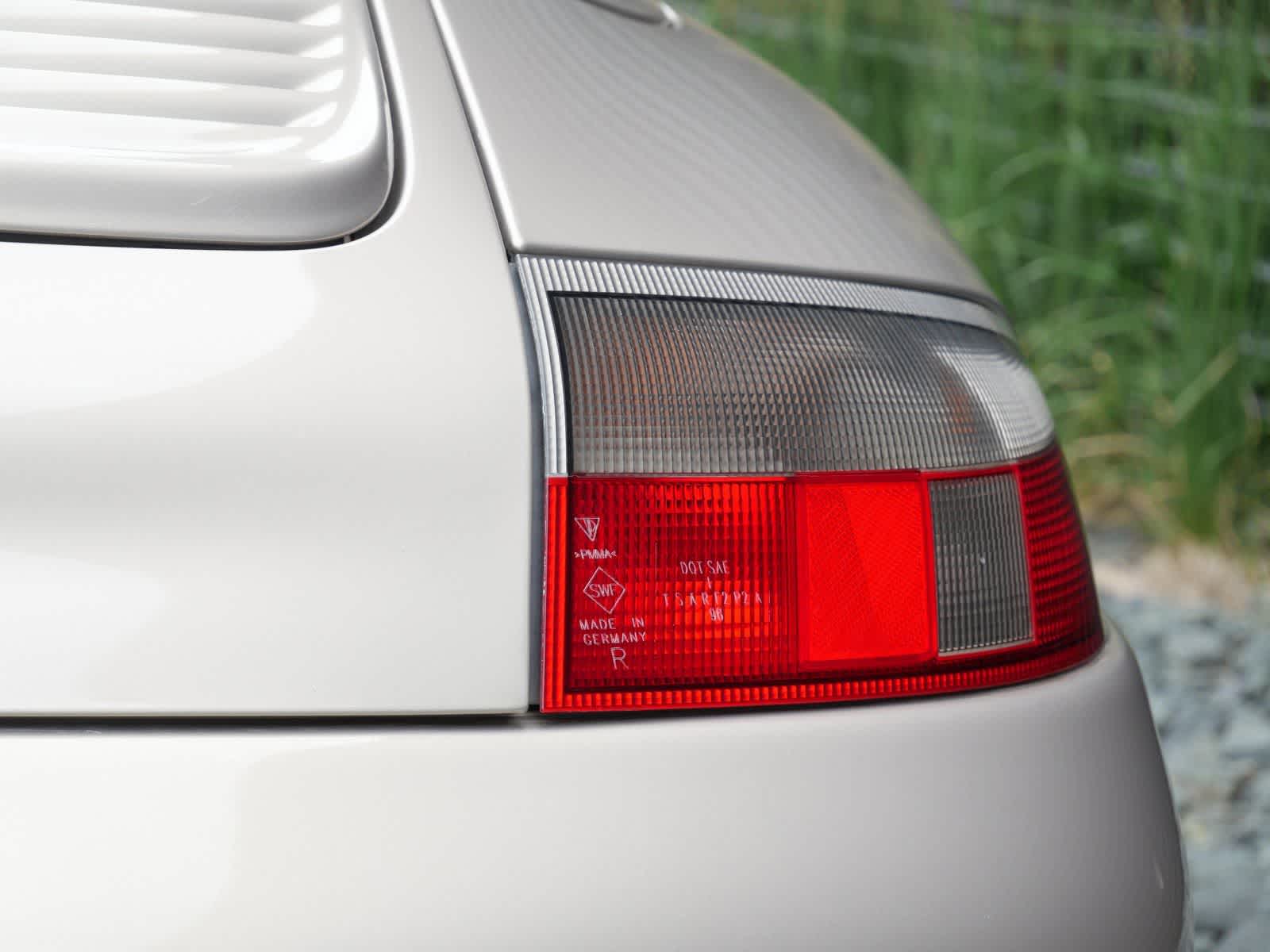 Thumbnail: 2000 Porsche 911 - 8