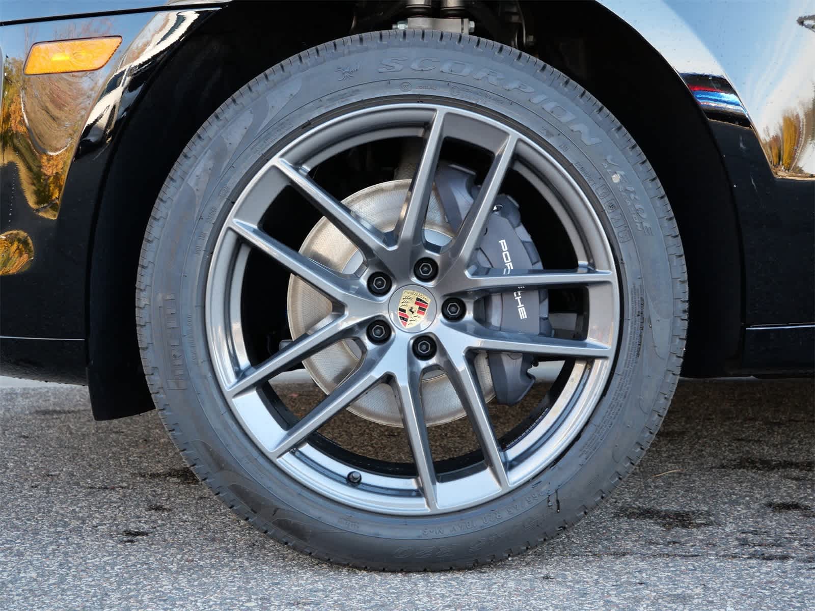 Thumbnail: 2026 Porsche Macan - 21