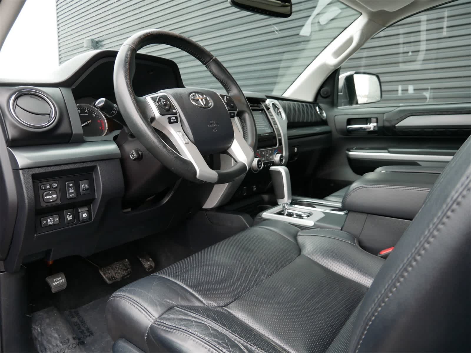 Thumbnail: 2017 Toyota Tundra - 4