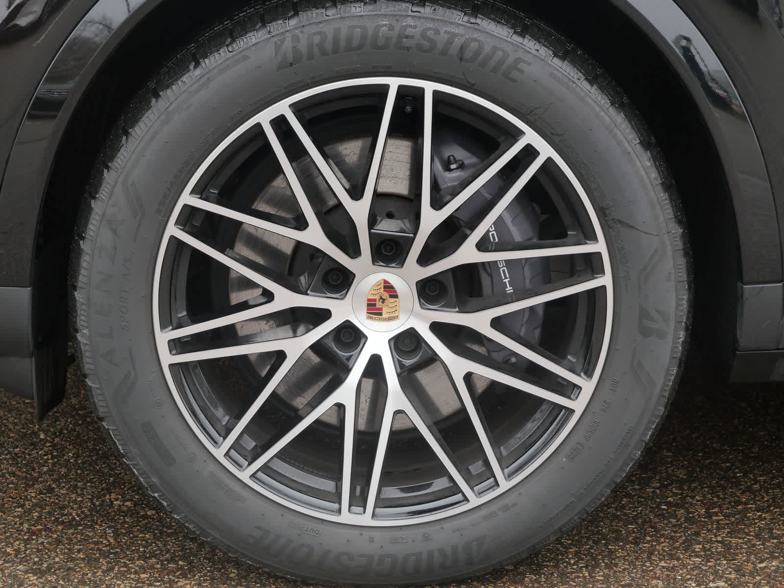 Thumbnail: 2025 Porsche Cayenne - 7