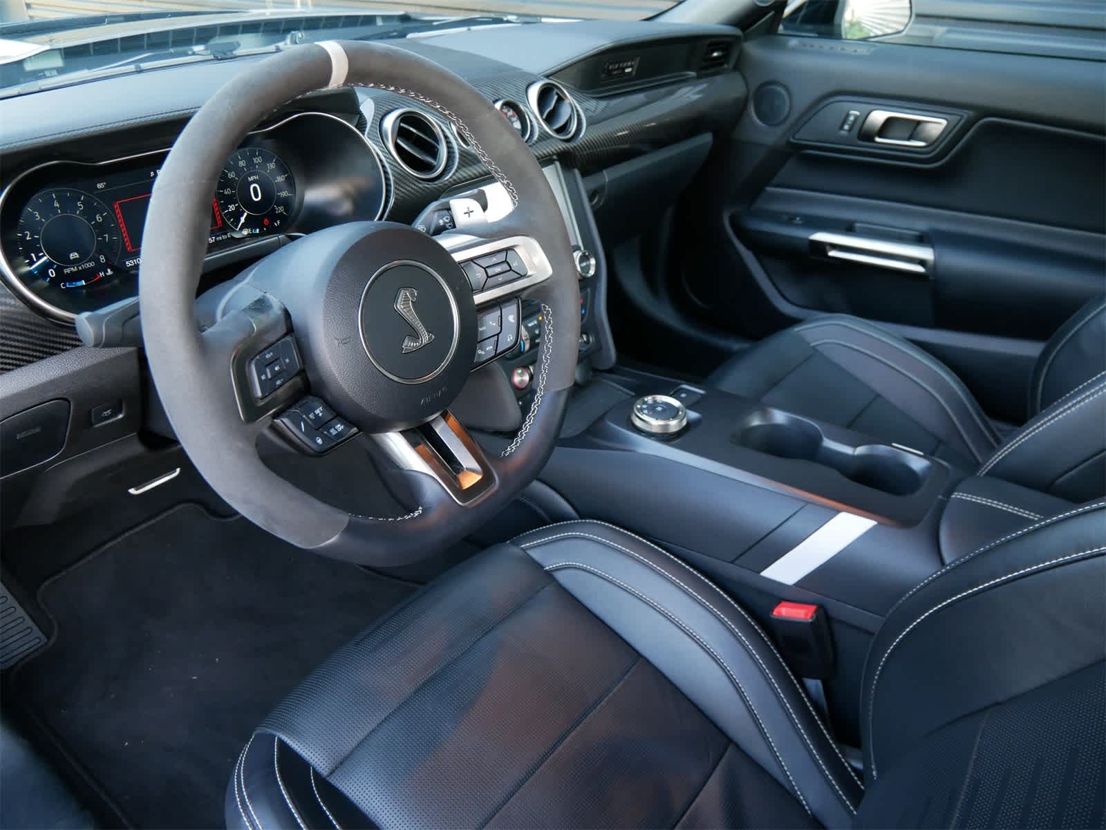 Thumbnail: 2022 Ford Mustang - 4