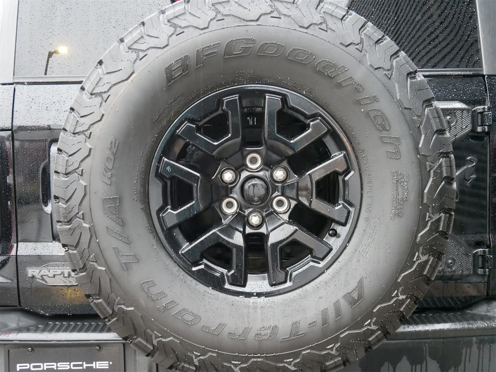 Thumbnail: 2024 Ford Bronco - 8