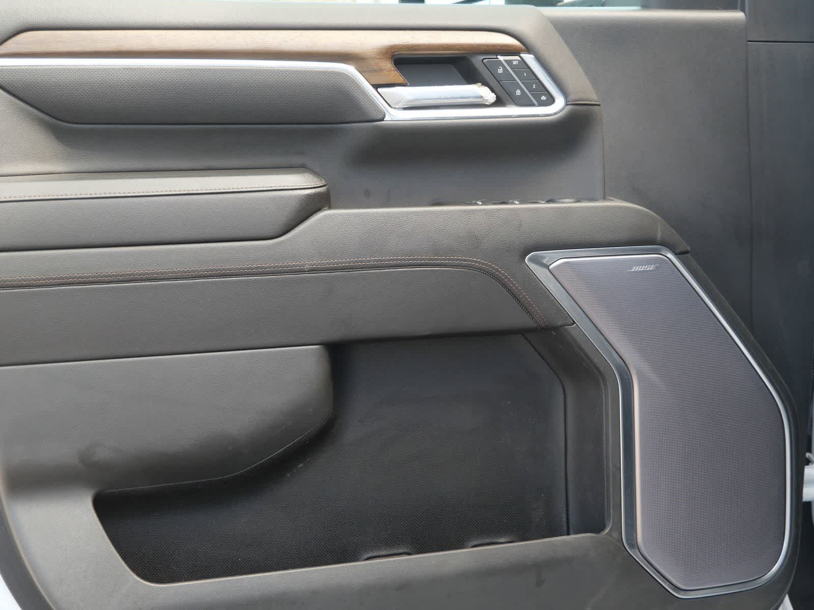 Thumbnail: 2024 Chevrolet Silverado 3500 - 9