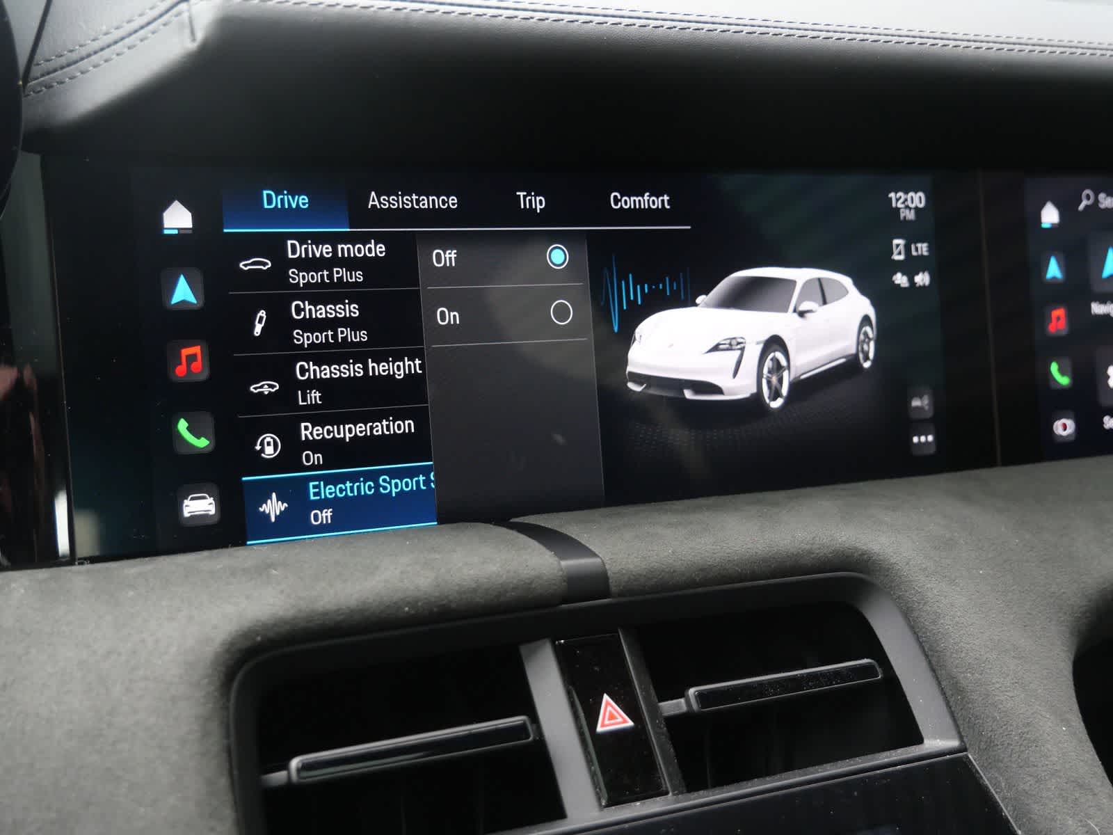 Thumbnail: 2022 Porsche Taycan - 18