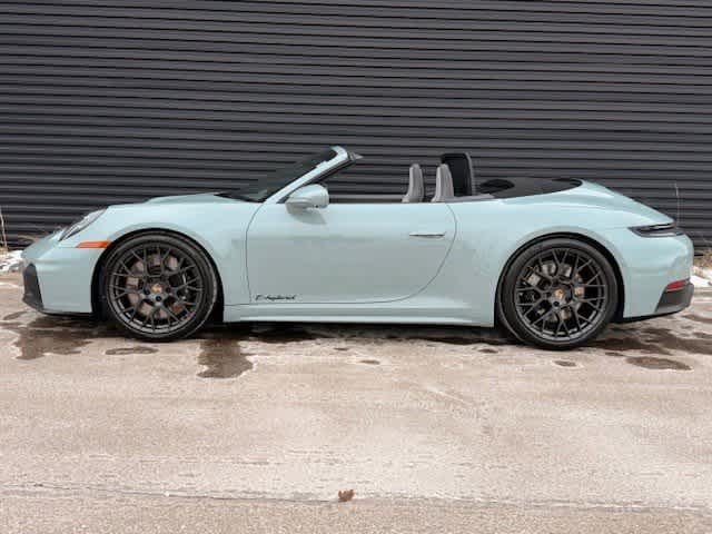 Thumbnail: 2026 Porsche 911 - 2