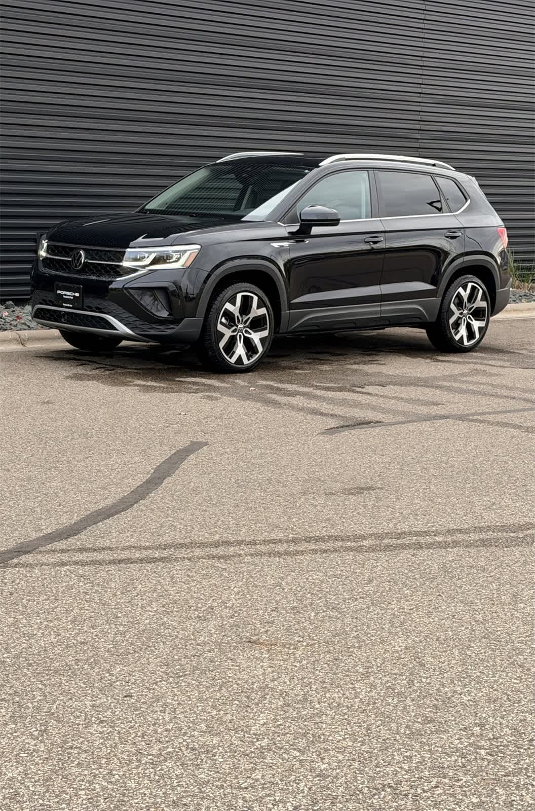 Thumbnail: 2023 Volkswagen Taos - 1