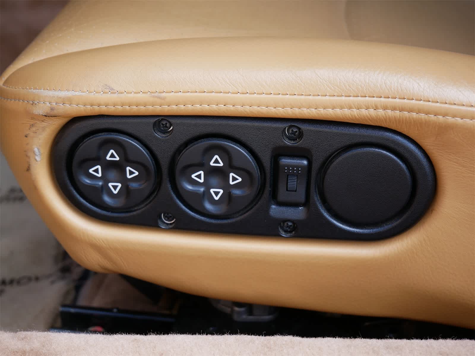 Thumbnail: 1996 Porsche 911 - 10