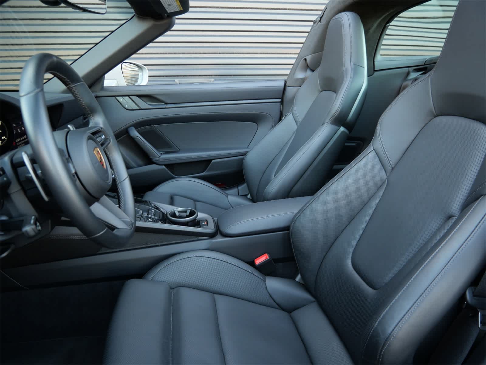 Thumbnail: 2024 Porsche 911 - 5