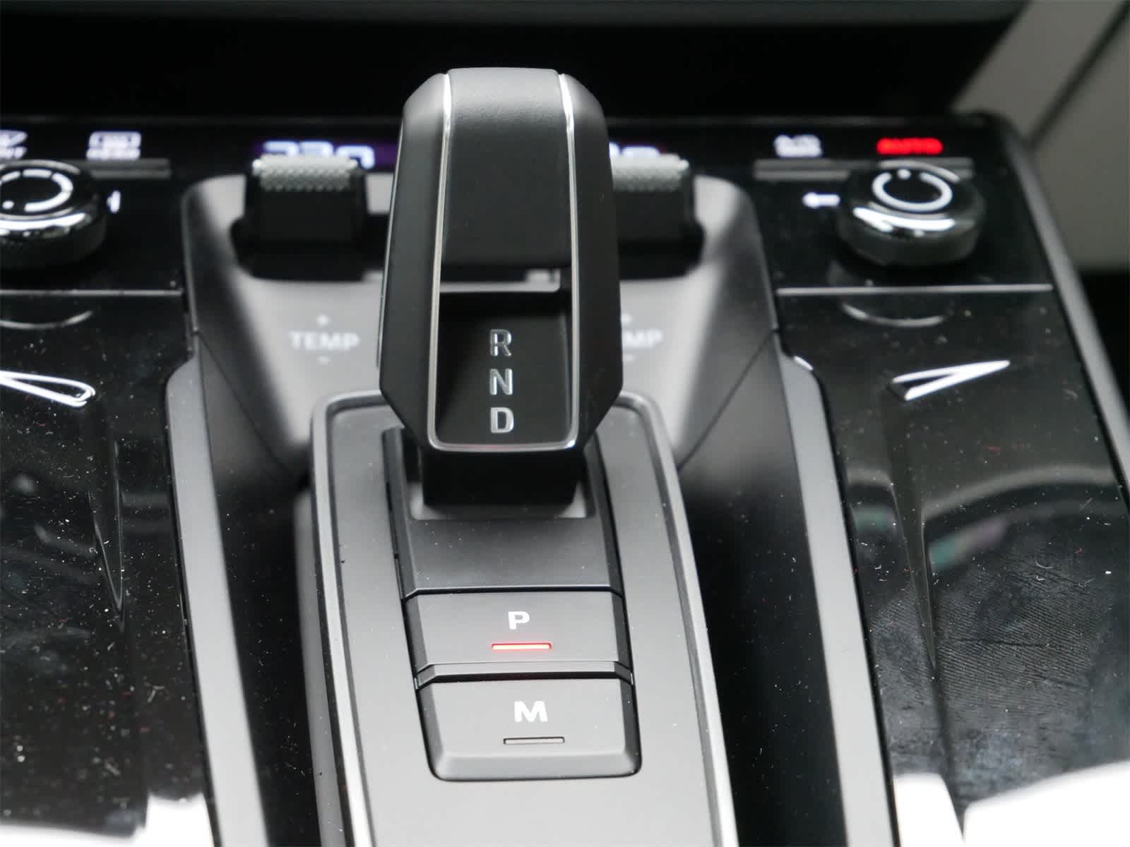 Thumbnail: 2026 Porsche 911 - 18