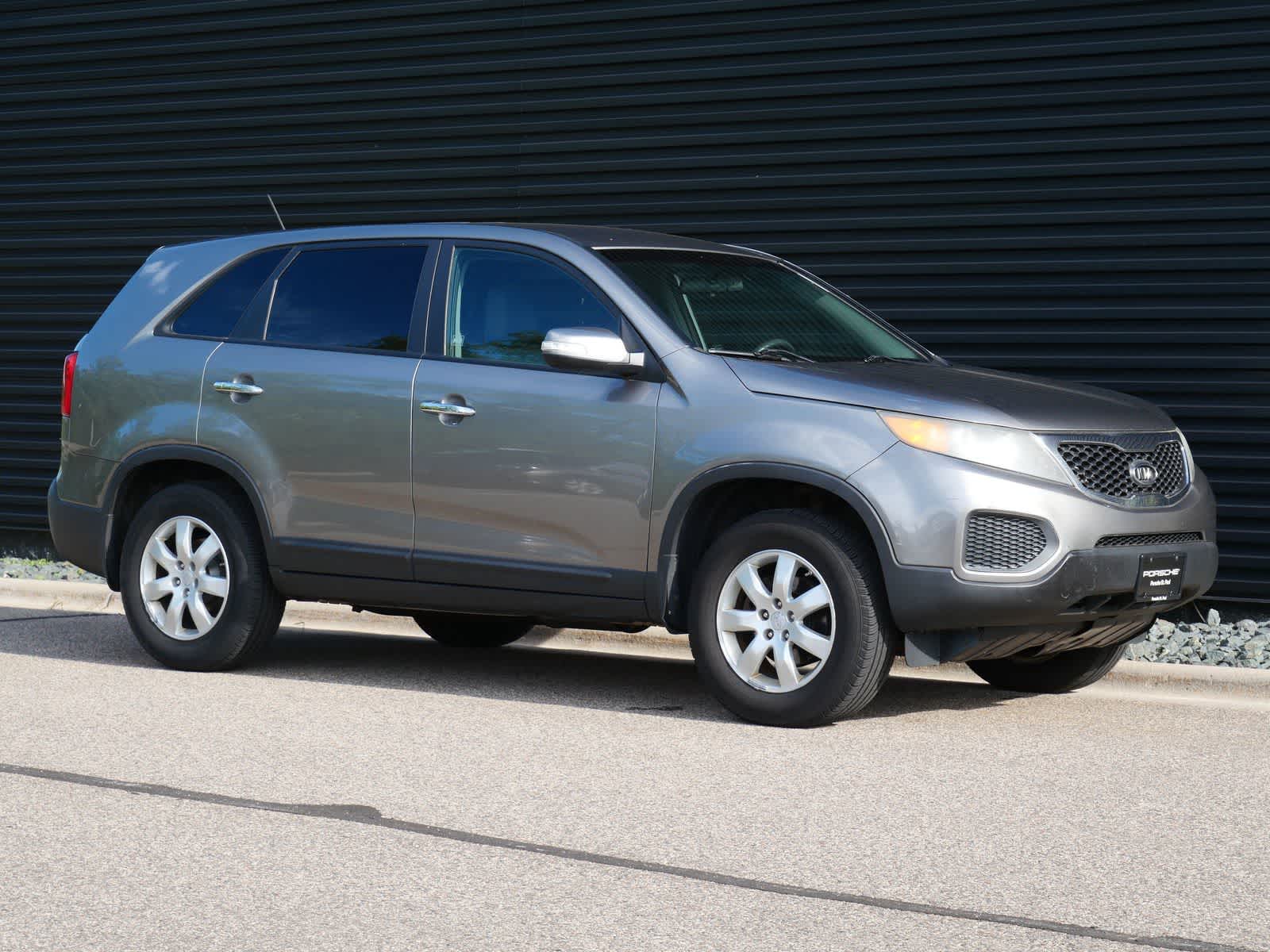 Thumbnail: 2012 Kia Sorento - 27
