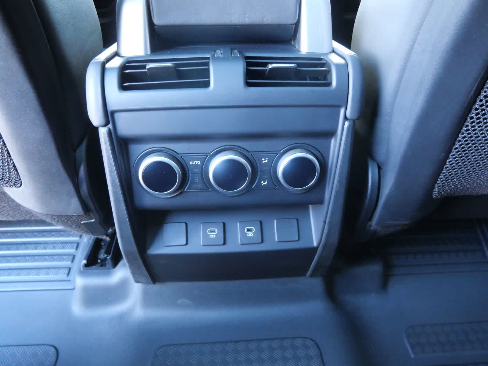 Thumbnail: 2024 Land Rover Defender - 13