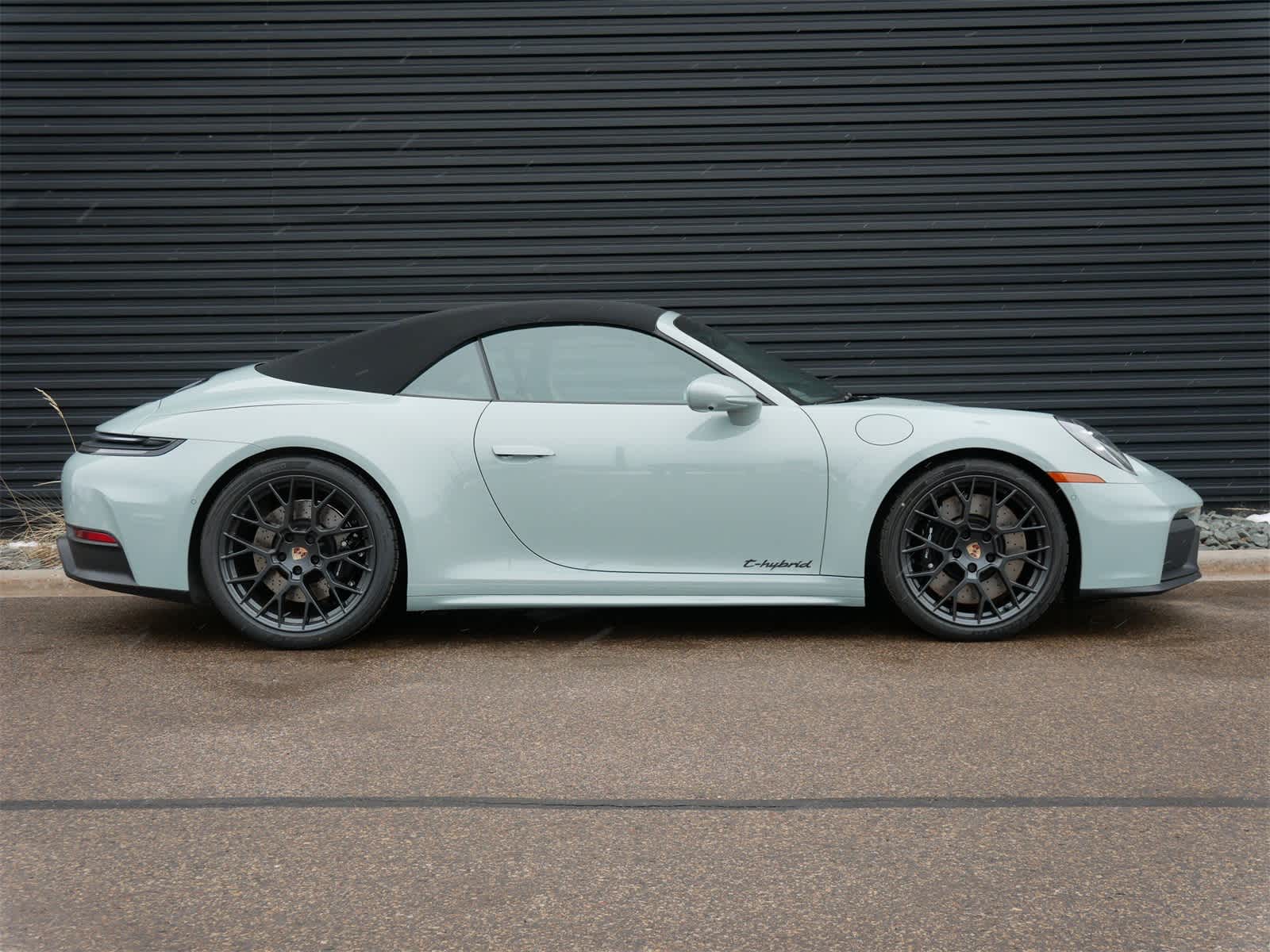 Thumbnail: 2026 Porsche 911 - 27