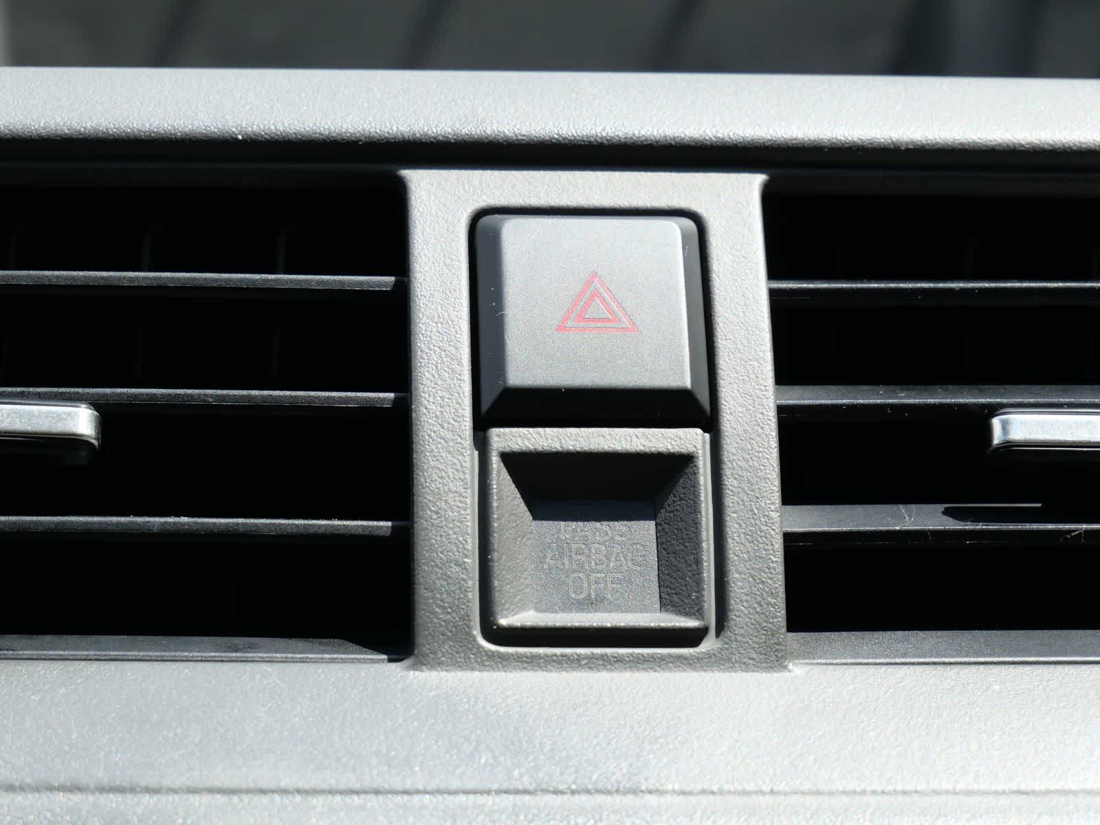Thumbnail: 2010 Ford Fusion - 24