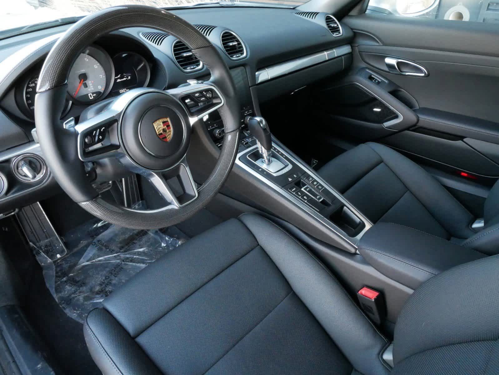 2024 Porsche 718 Boxster S 4