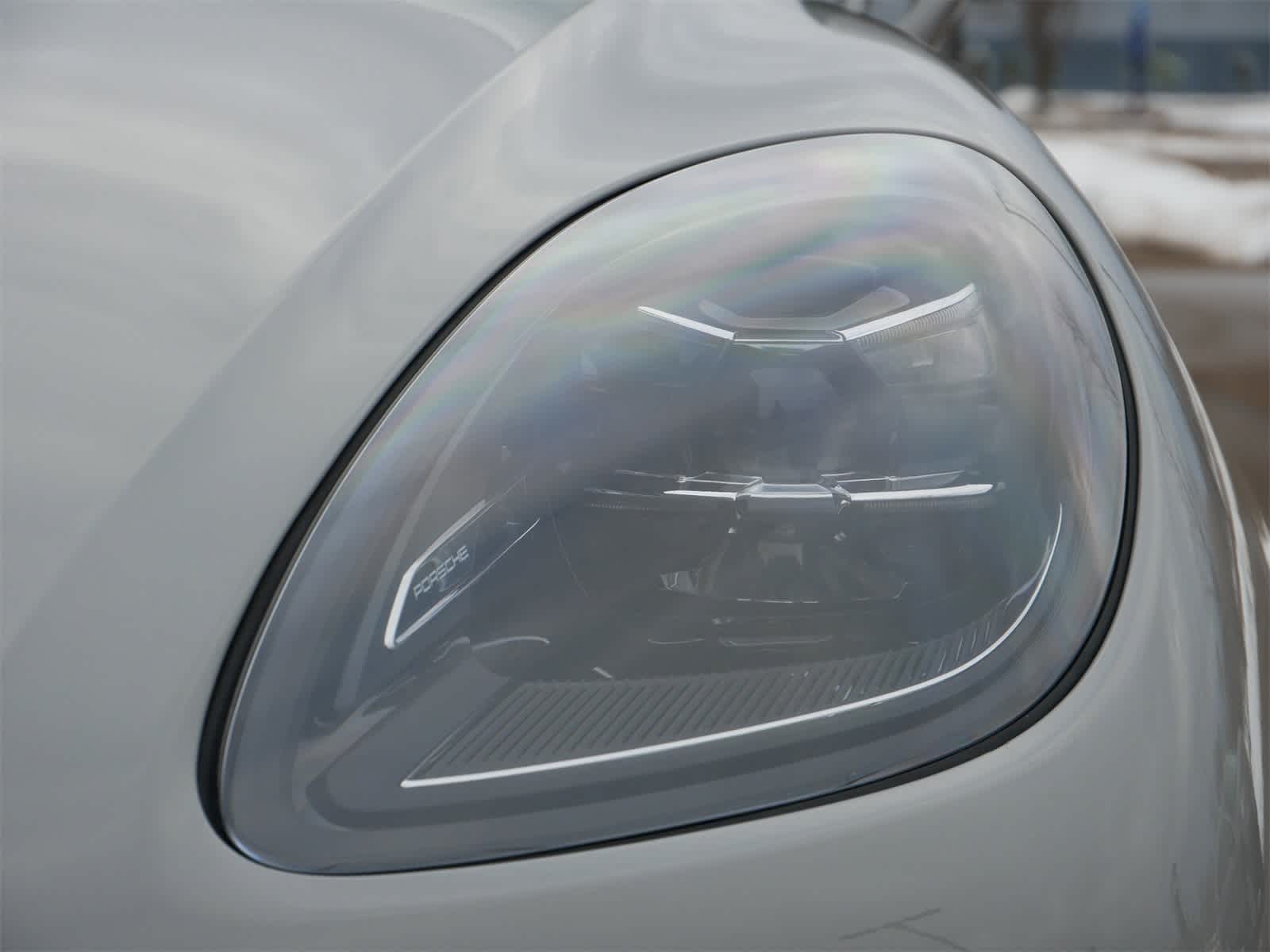 Thumbnail: 2025 Porsche Macan - 5