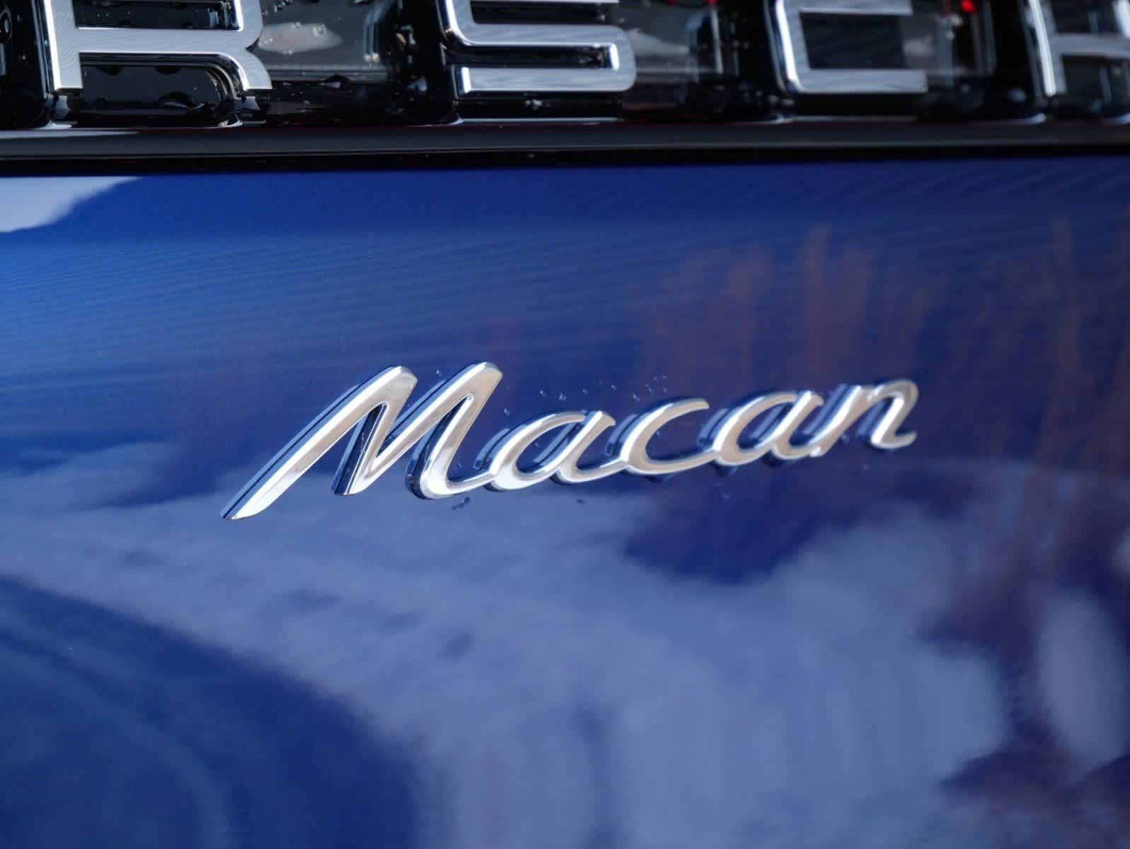 Thumbnail: 2025 Porsche Macan - 10