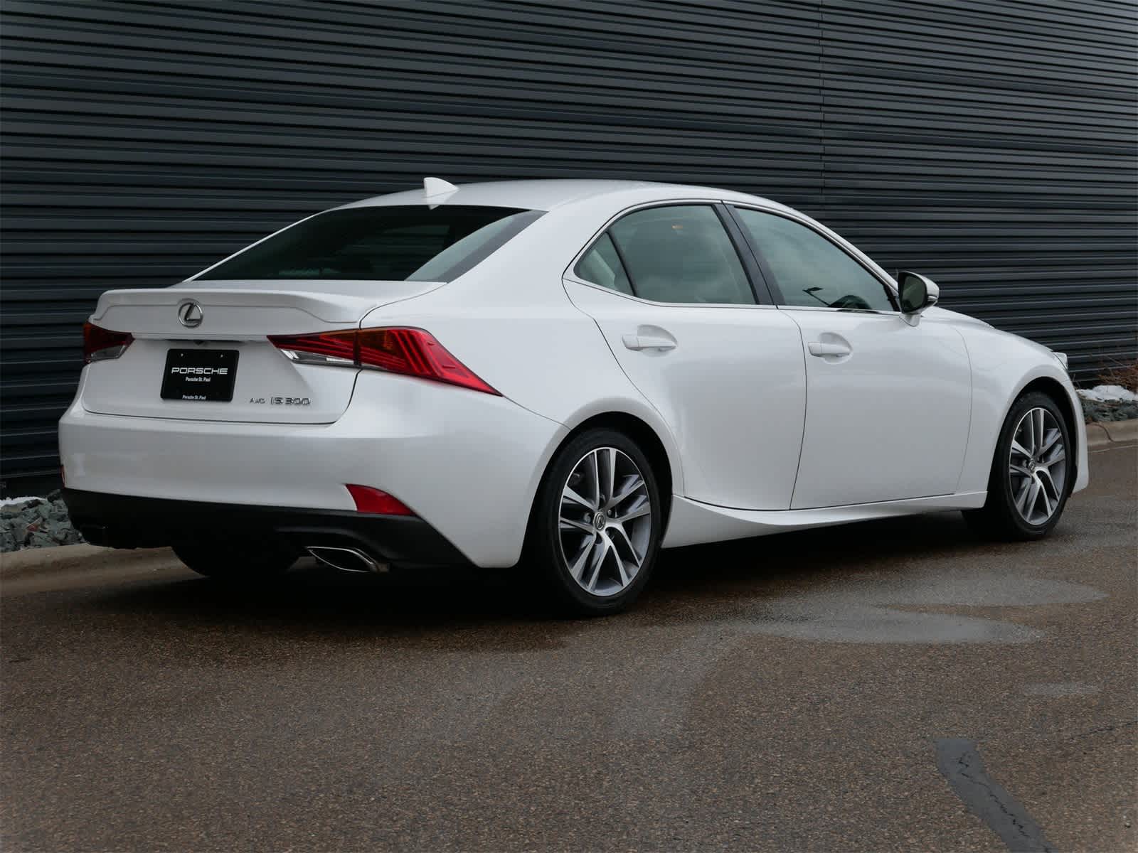 Thumbnail: 2019 Lexus IS - 25