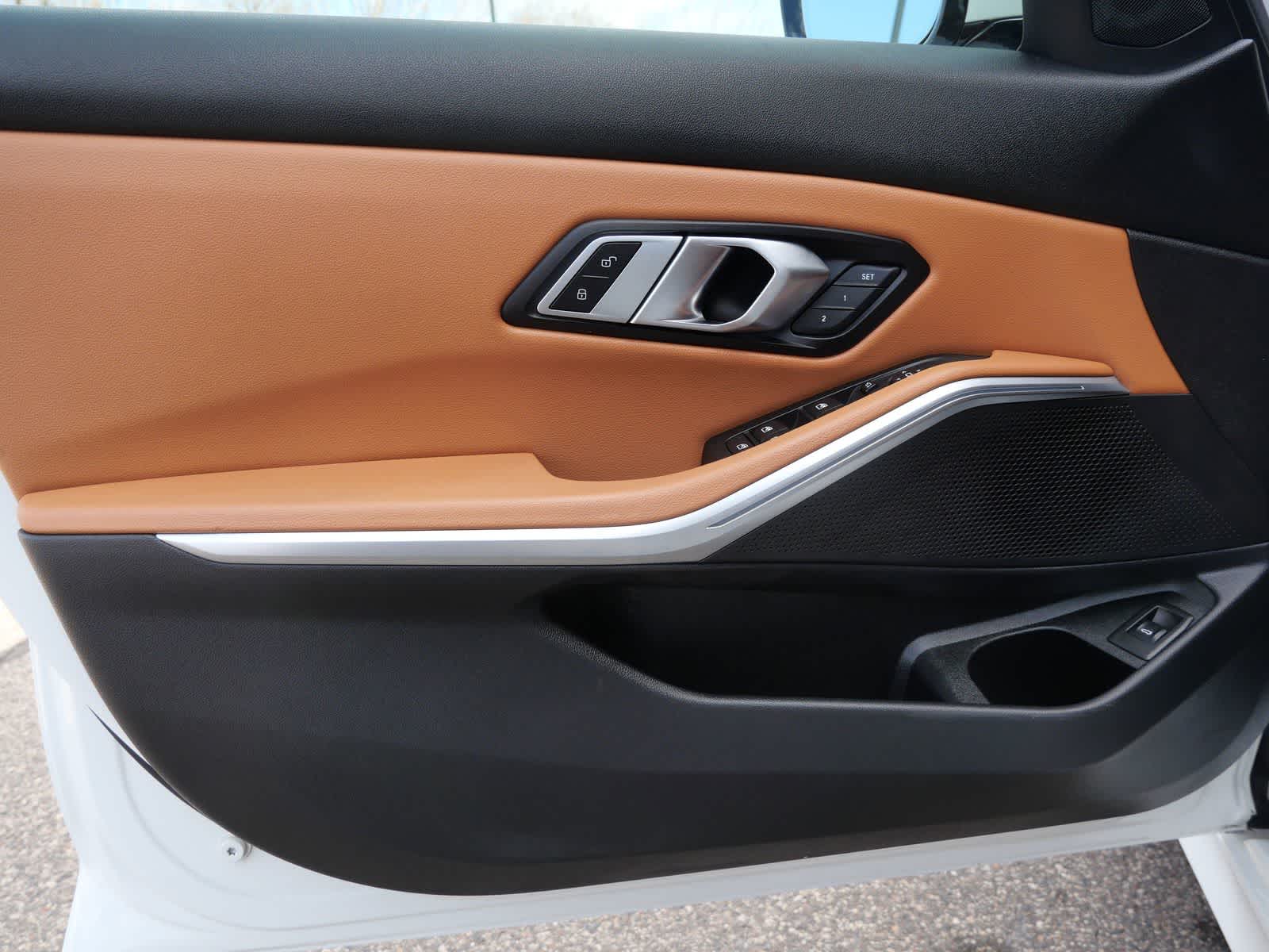 Thumbnail: 2023 BMW 3 Series - 9