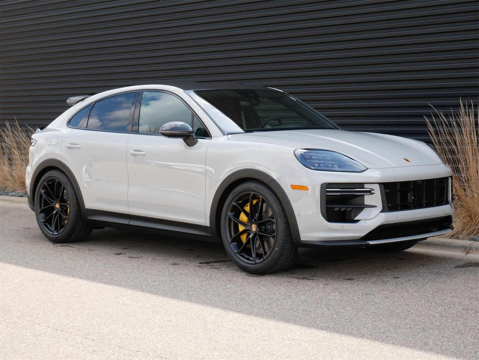 Thumbnail: 2025 Porsche Cayenne - 26