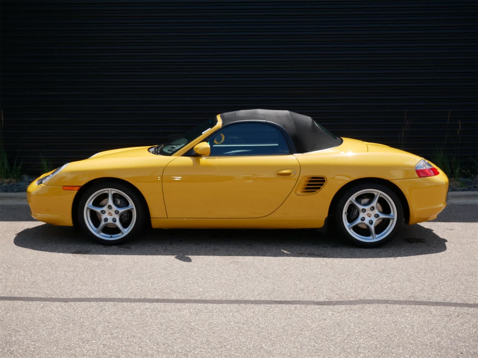 Thumbnail: 2004 Porsche Boxster - 3