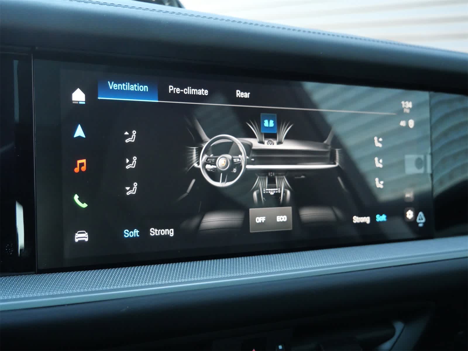 Thumbnail: 2026 Porsche Cayenne - 24