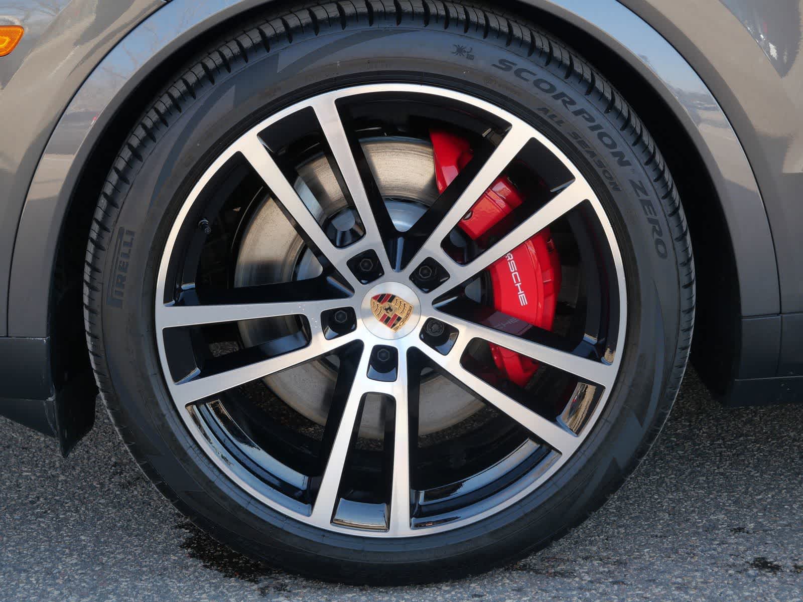 Thumbnail: 2026 Porsche Cayenne - 7