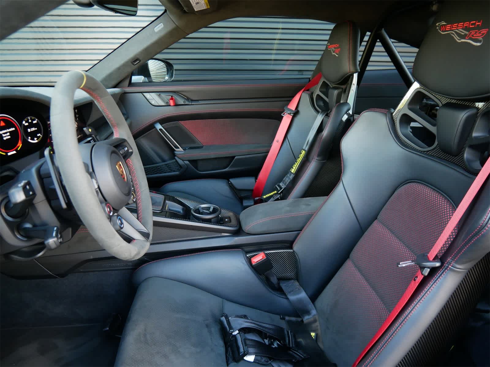 Thumbnail: 2024 Porsche 911 - 5