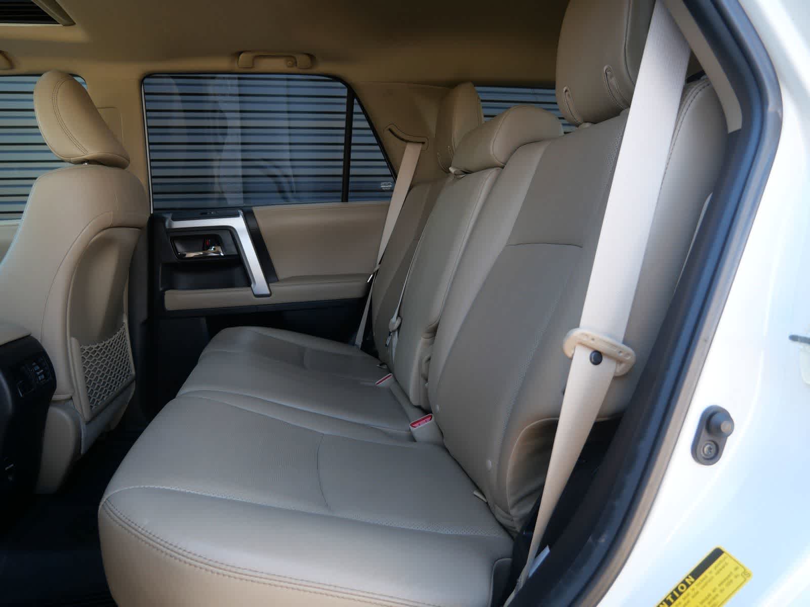 Thumbnail: 2018 Toyota 4Runner - 11