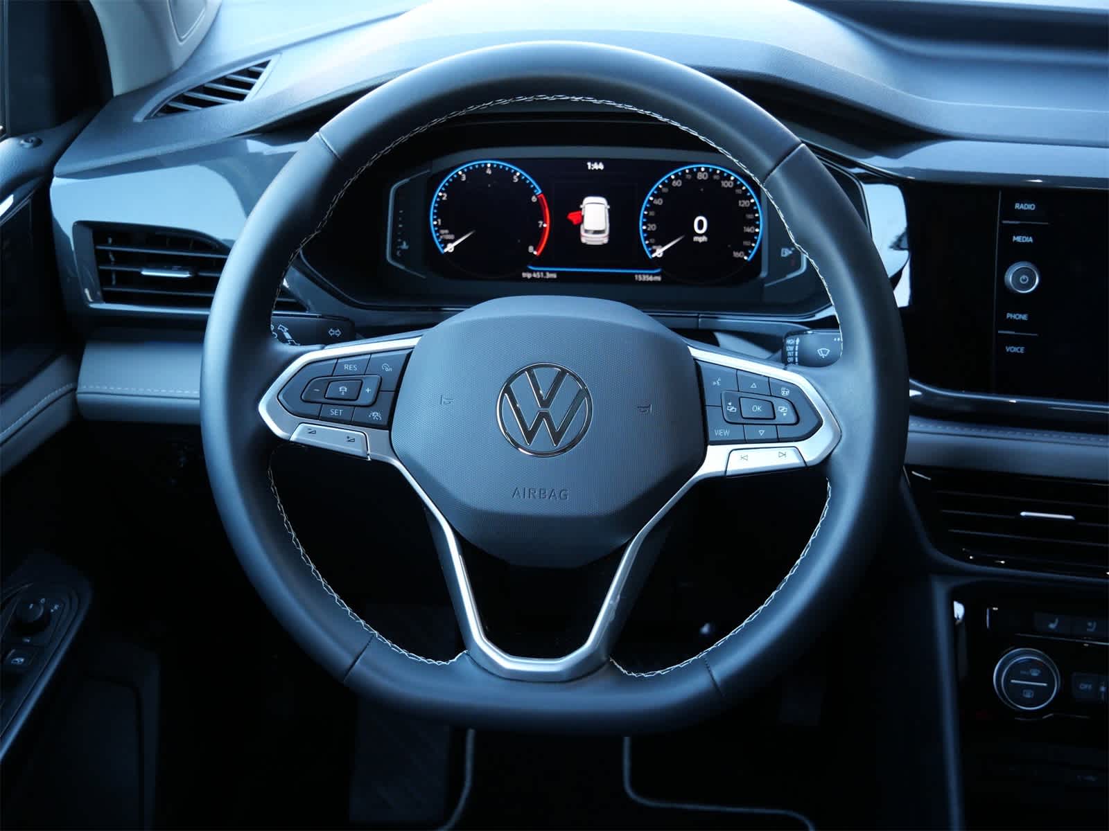 Thumbnail: 2023 Volkswagen Taos - 9