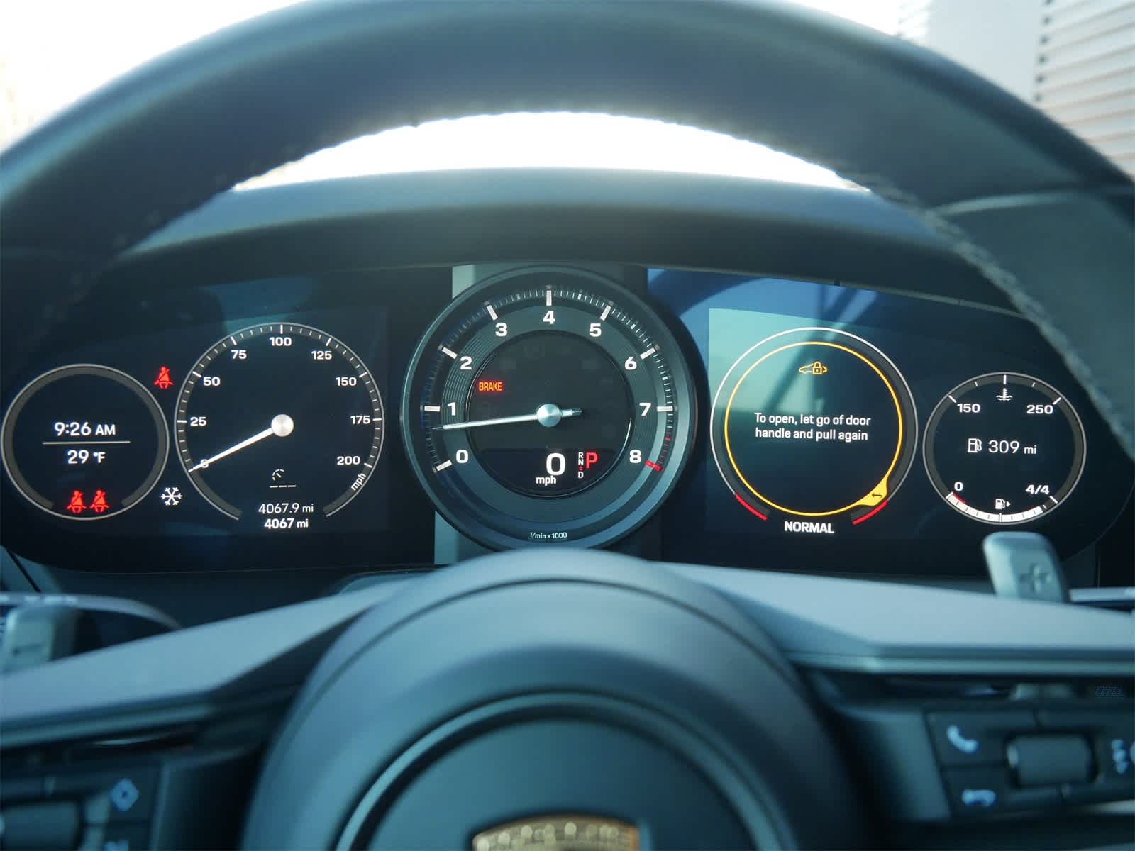 Thumbnail: 2023 Porsche 911 - 18