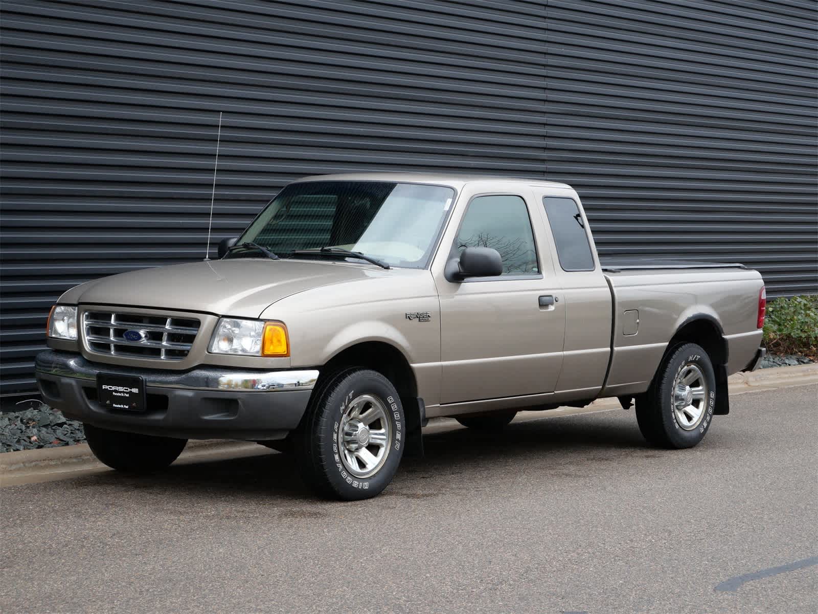 2003 Ford Ranger XLT -
                  Saint Paul, MN